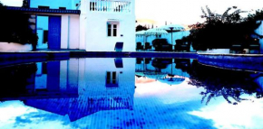 2 Bed apartment in luxury Country house with Pool Coin